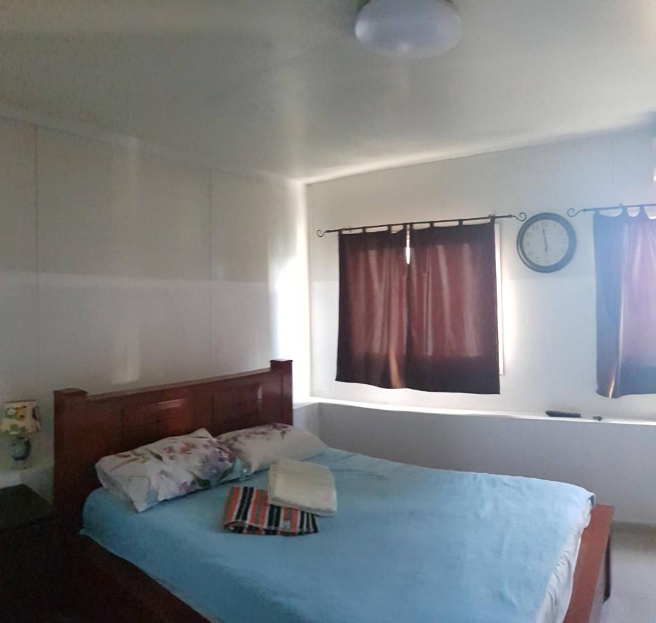 Cozy Flat With Parking Well-Placed Near Tlv Airport Lod Exterior photo